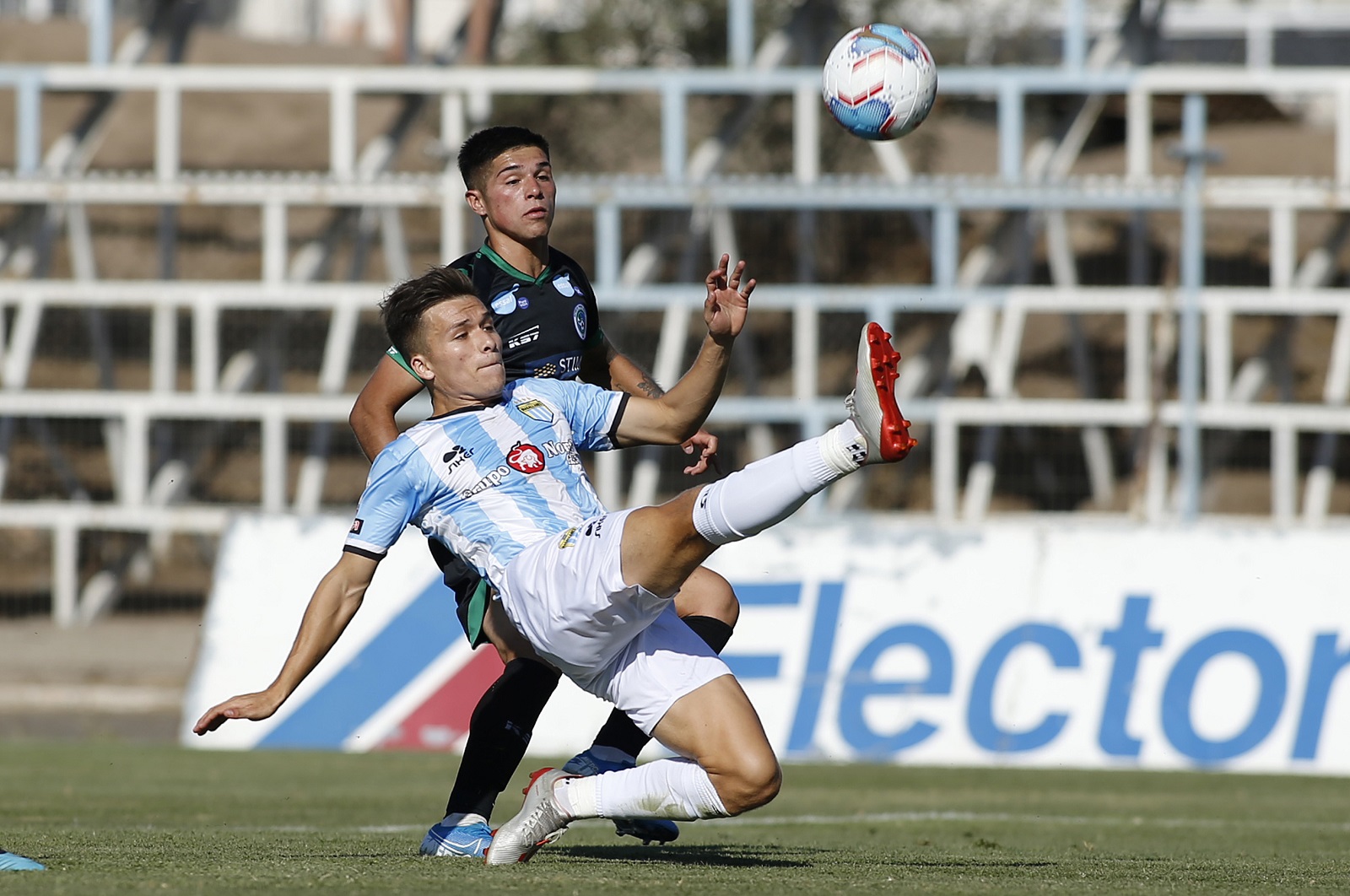 *Resumen* Ya comenzó el Campeonato de Primera B