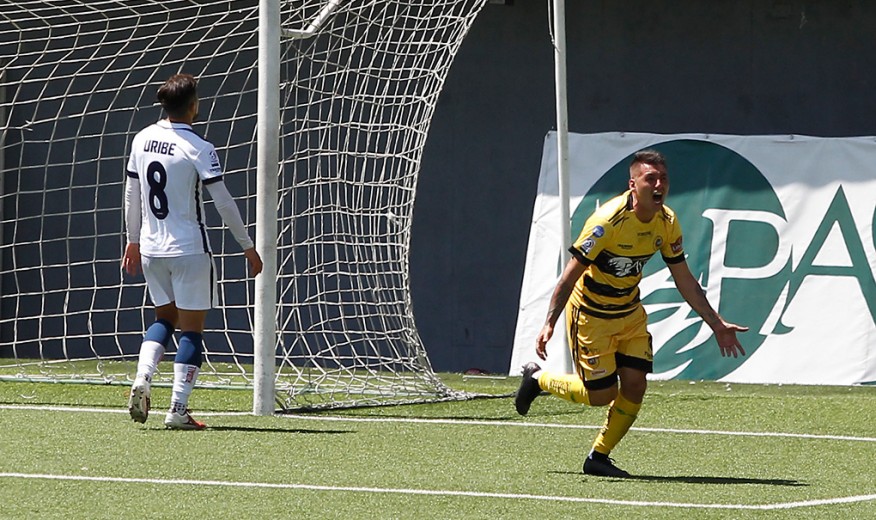 *Resumen Segunda División* Lautaro de Buin no cede terreno en la punta de la tabla