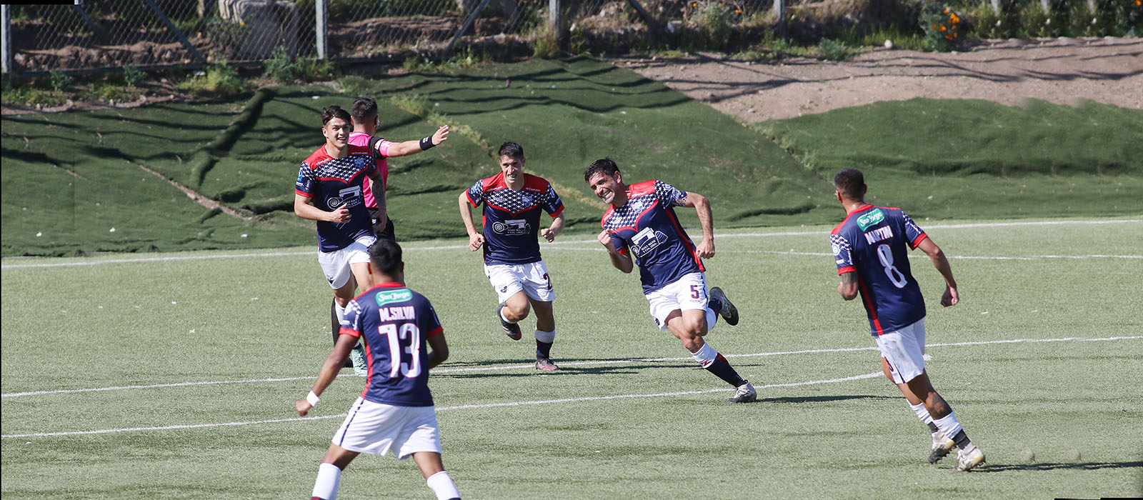 Deportes Recoleta venció a Colina y continúa como uno de los punteros del Torneo