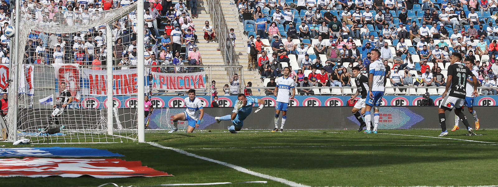 Colo Colo rescató un agónico empate ante la UC en un “intenso” Clásico en San Carlos de Apoquindo