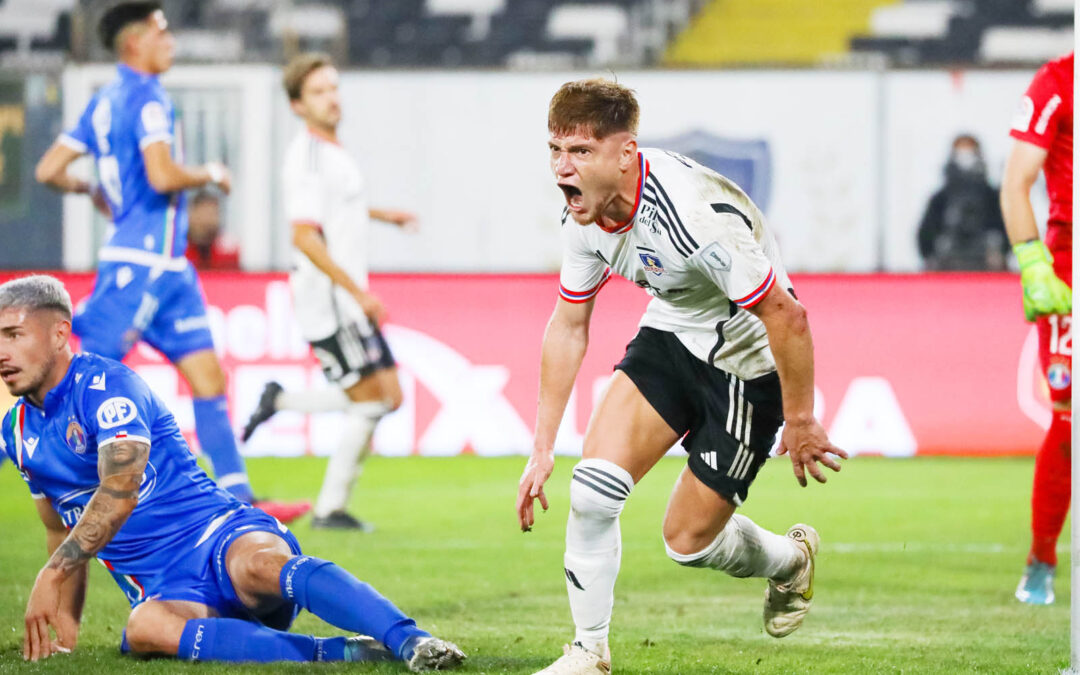 Colo Colo derrotó a Audax Italiano y se instala en la parte alta