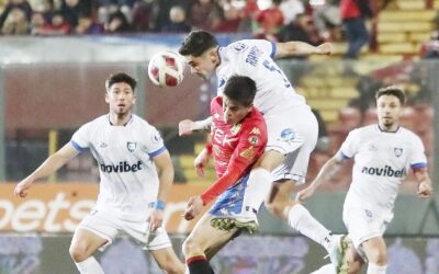 Huachipato venció a Unión Española y vuelve al triunfo en el Torneo