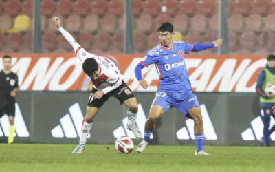La U rescató agónico empate ante Curicó Unido